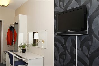 Others 3, Hotell Angoringen, Karlskrona