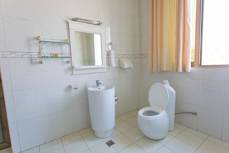 Bathroom, Dove Hotel Kigali, Gasabo