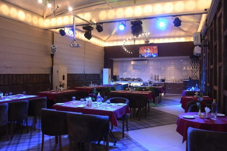 Food & Drinks 5, Hotel Gurveer Royal, Lucknow