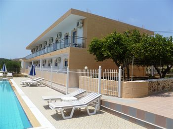 Pool, Paraschos Studios, South Aegean