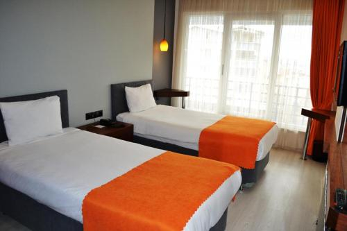 Others 2, N&D&D Hotel, Nilüfer