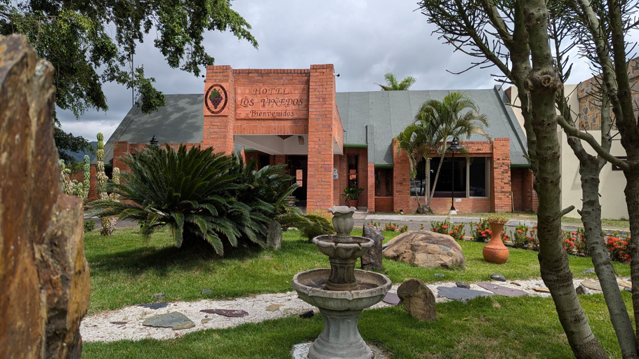 Exterior & Views 1, Hotel Los Vinedos, La Victoria