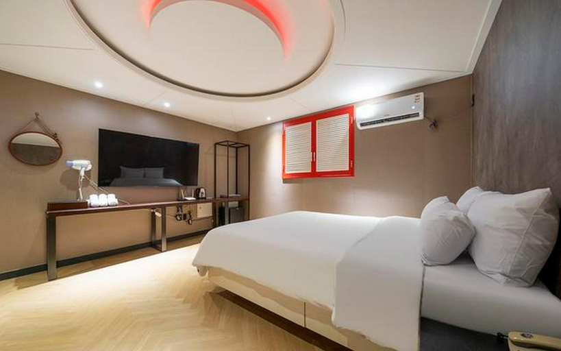 Bedroom 2, Osan Rainbow, Osan