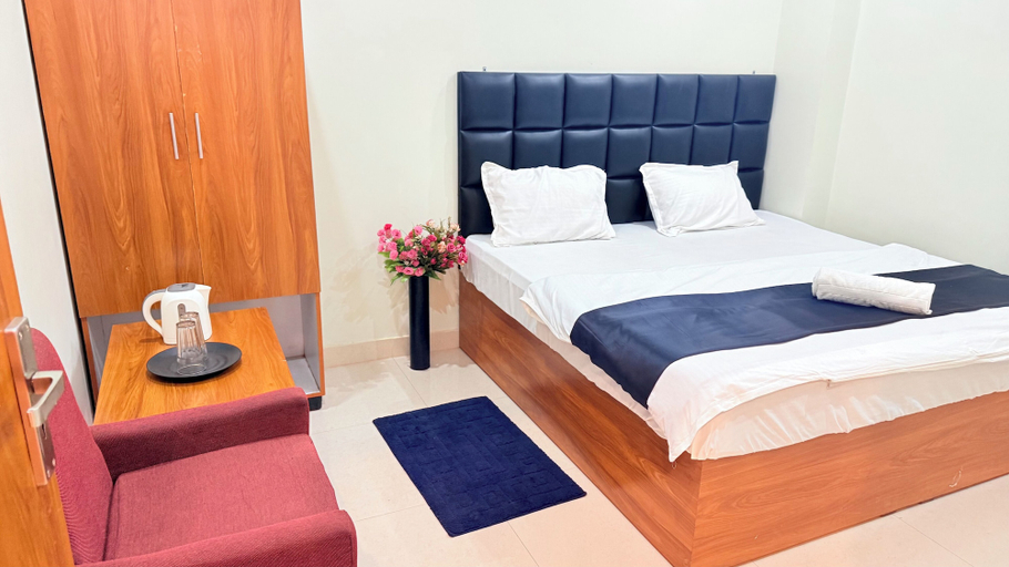 Room 5, Hotel Blessing inn & Restaurant, Allahabad