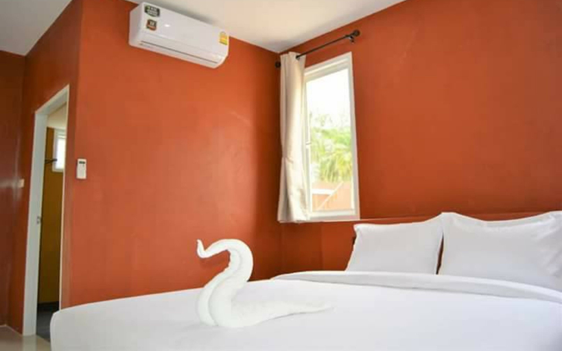 Bedroom, World cat hotel beach & resort, Bang Saphan