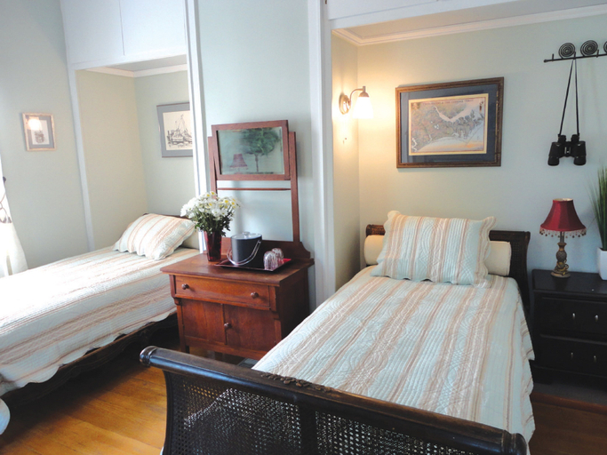 Bedroom 4, The Captains Stay, Craven