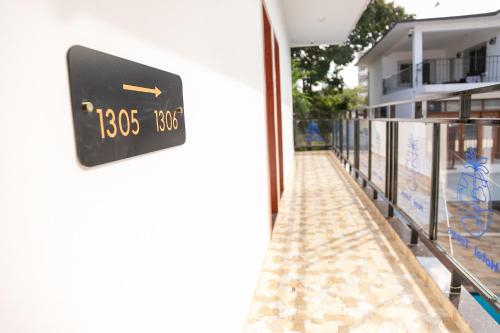 Others 4, Hotel Totara, Kinondoni