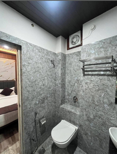 Bathroom 4, The Canvas Hotel, Varanasi