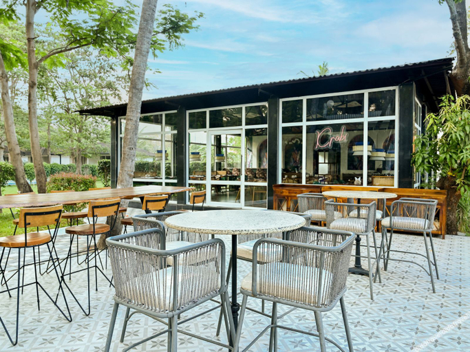 Food & Drinks 4, Silver Oak By Bay Hotels , Raigarh
