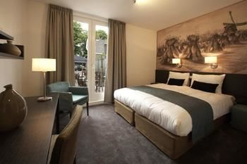 Others 2, Auberge Vincent, Nuenen c.a.