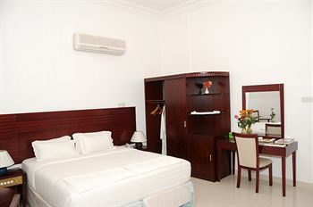 Others 3, Al Jabal, Salalah