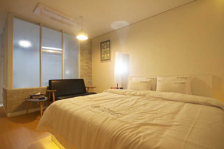 Bedroom 3, Yeosu Max Self check-in Motel, Yeosu