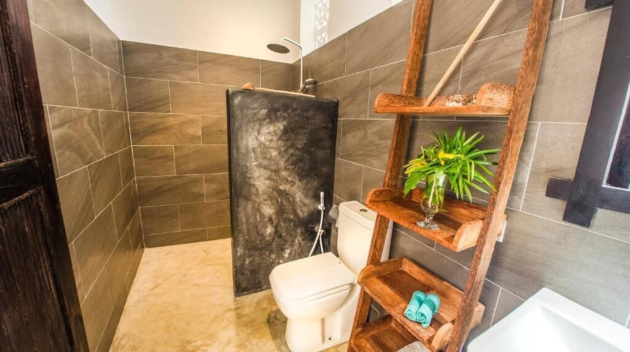Bathroom 4, Aurora Boutique Hotel, Kusini