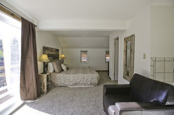 Others 5, The Green Mountain Falls Lodge, El Paso