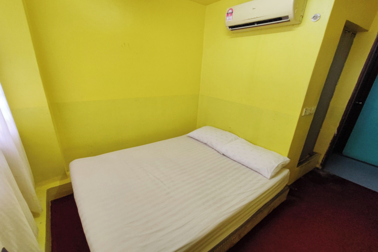 Room 5, D'Bj Motel, Penang Island