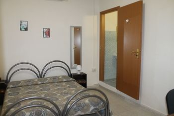 Bedroom 5, Copenaghen House, Sassari
