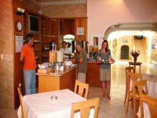 Others 2, Summery Hotel, Ionian Islands