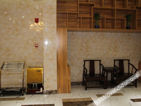 Others 4, Linjiang Hotel, Qinzhou