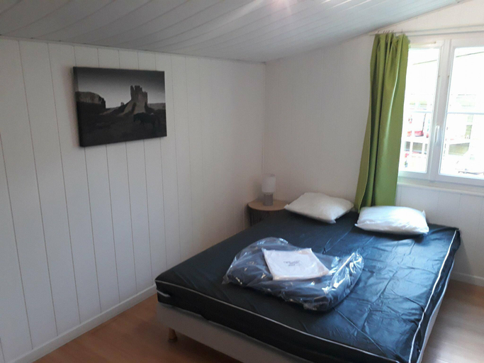 Bedroom 2, Les P'tites Maisons dans la Prairie, Vendée