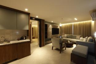 Others 2, G Hotel Amman, Wadi Essier