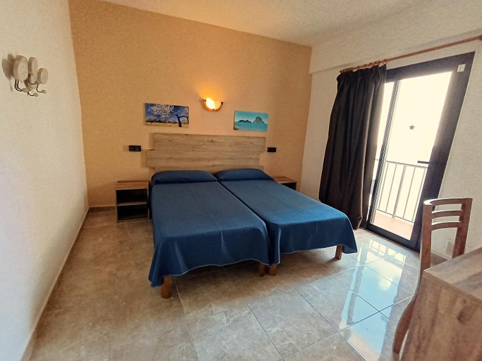 Bedroom 3, Hostal Horizonte, Baleares