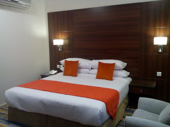 Guestroom 3, OYO 330 Reefaf Alhayat Hotel(فندق رفاف الحياة), Makkah