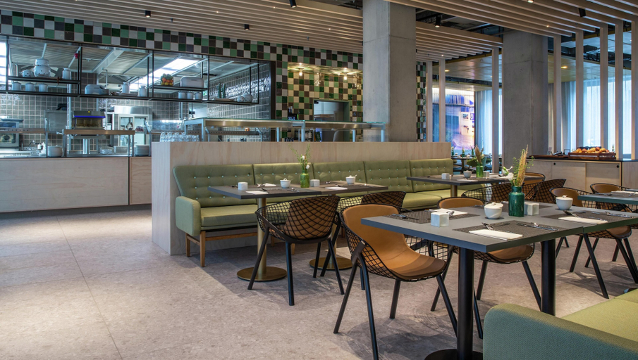 Food & Drinks 5, Hilton Garden Inn Mannheim, Mannheim