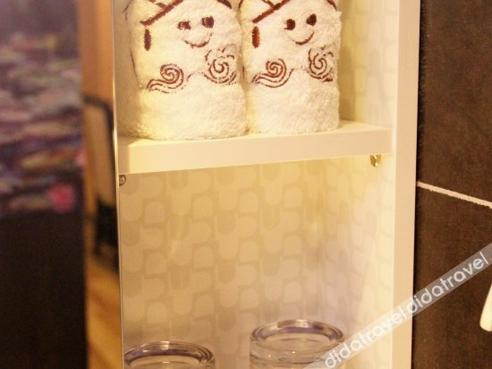 Others 5, Haoke Theme Hotel, Wenshan Zhuang and Miao