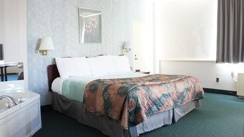 Others 4, The Marlborough Hotel, Division No. 11