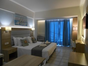 Others 5, Aristo Apts, Crete