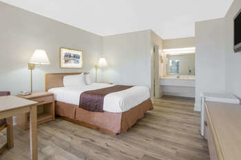 Guestroom 2, Travelodge Amarillo, Potter