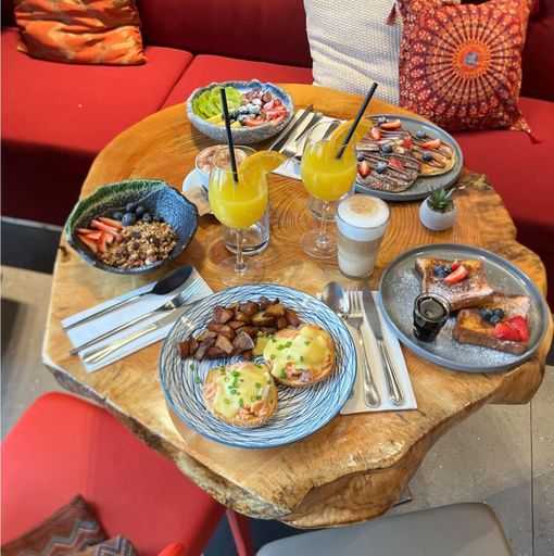 Food & Drinks 5, Bel Air Tremblant Resort, Les Laurentides