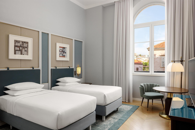 Bedroom 5, Hilton Imperial Dubrovnik, Dubrovnik