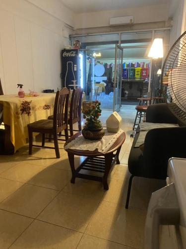 Other 4, Sleep Break Hostel Sathon, Sathorn