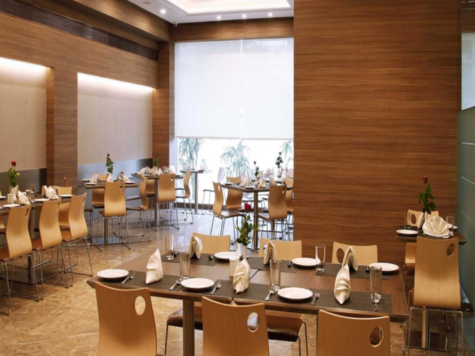 Food & Drinks, Hotel Dwarkamai - A Pure Vegetarian Hotel, Nagpur