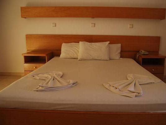 Others 3, Fantasy Hotel, South Aegean