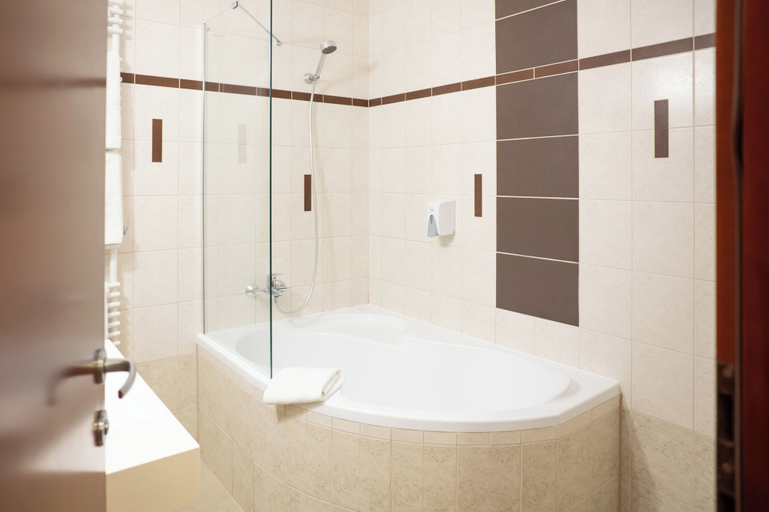 Bathroom 4, City Home Budapest, Budapesti