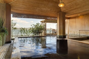 Others 5, Waraku Onsen Nihon No Yado Notoraku, Nanao
