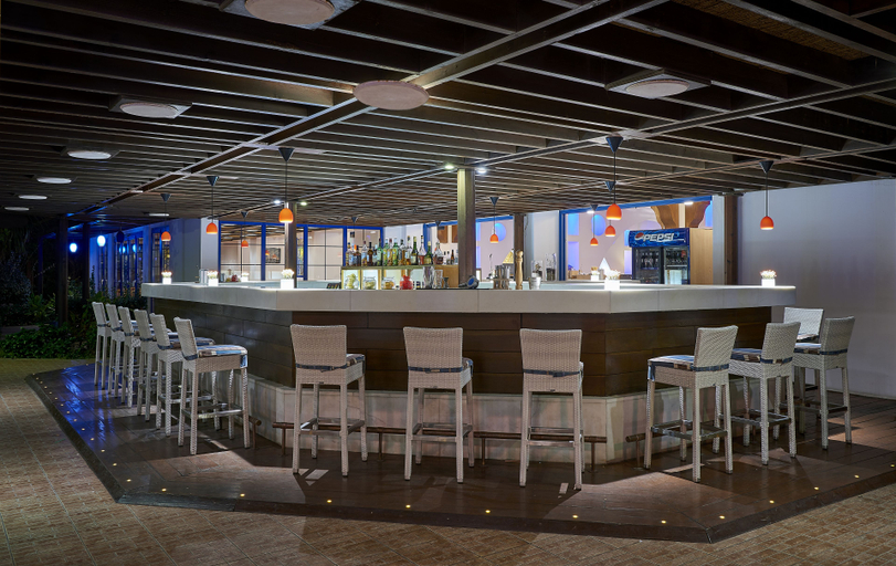 Others 4, ALDEMAR ROYAL OLYMPIAN, West Greece