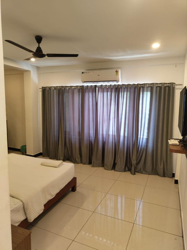 Bedroom 2, Hotel Trees Thekkady, Theni