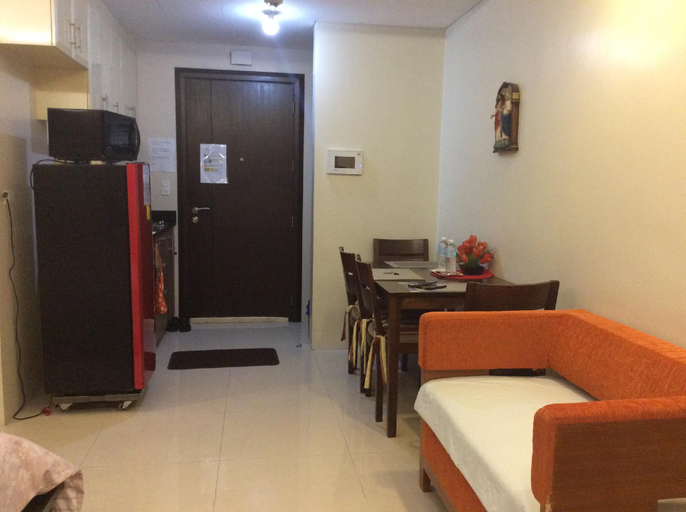 Others 5, One Palm Tree Condo at Manila Airport T3 by Beth, Pasay City