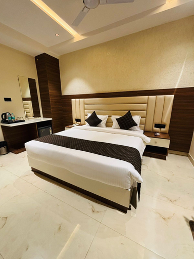 Room 5, Hotel Hrishikesh High Tapovan 2.0, Garhwal