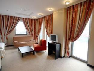 Others 2, Hotel Delpack, Timisoara