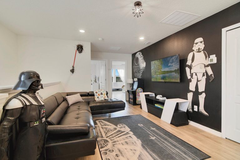 Interior 4, Golden Getaway - Luxe Resort, Games & Views, Polk