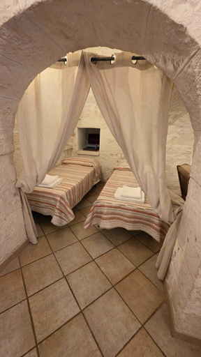 Bedroom 2, Il Trulletto, Bari