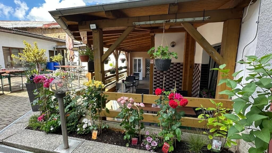 Terrace/patio, Pezion and apartman near Karlovy Vary, Sokolov