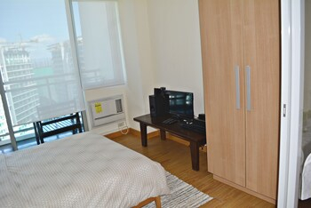 Room Amenity, Shir Hub at Azure Urban Residences, Parañaque