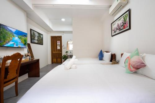 Others 2, Galaxy Bui Vien Home, District 1