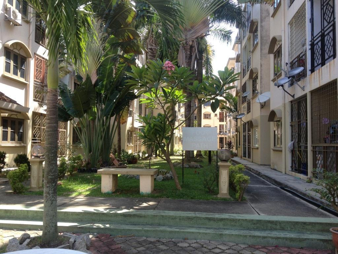 Exterior & Views 5, FOUR Rooms Golden Shower  24 hours check in, Malacca City