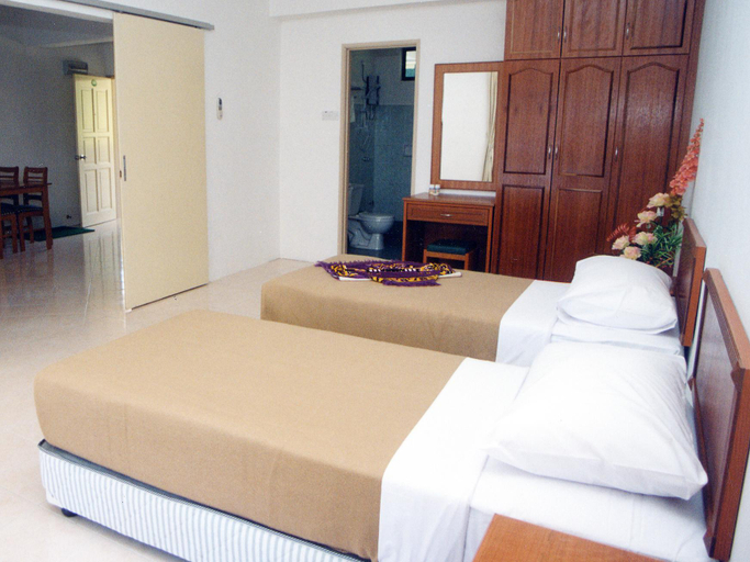 Bedroom 2, Marina Cove Resort, Manjung